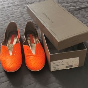 Shoes BcbgMaxazria, size 8B/38 orange